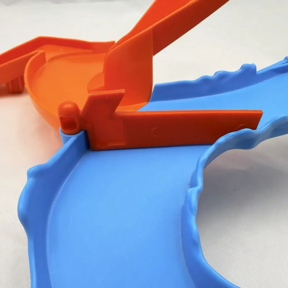 Hot Wheels blue orange